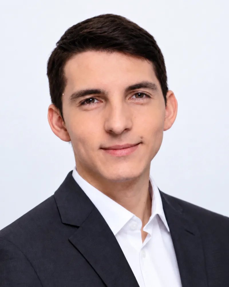 Porträt von Mirko Hennings